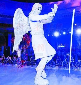 活人雕塑第一人来青变魔术 扮兵马俑以假乱真