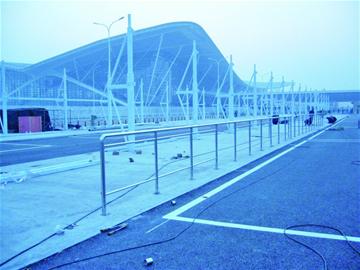 下月6日起10条公交直达青岛北站