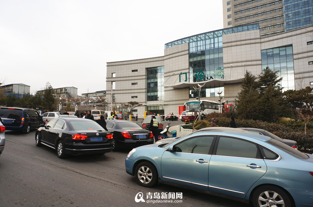 齐鲁医院(青岛)开业首日门诊井喷