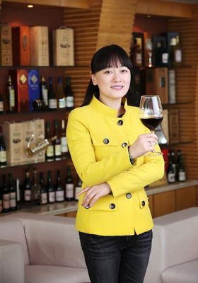 刘红梅: 不做女强人 要做强女人