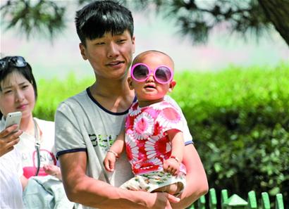 借着东南风市区躲高温 预计未来3天高温将持续