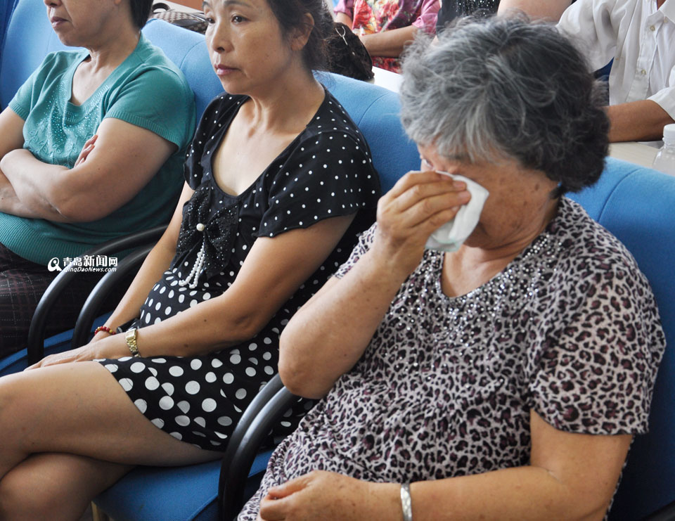 高清：青岛道德模范巡讲启动 身边好人讲好事