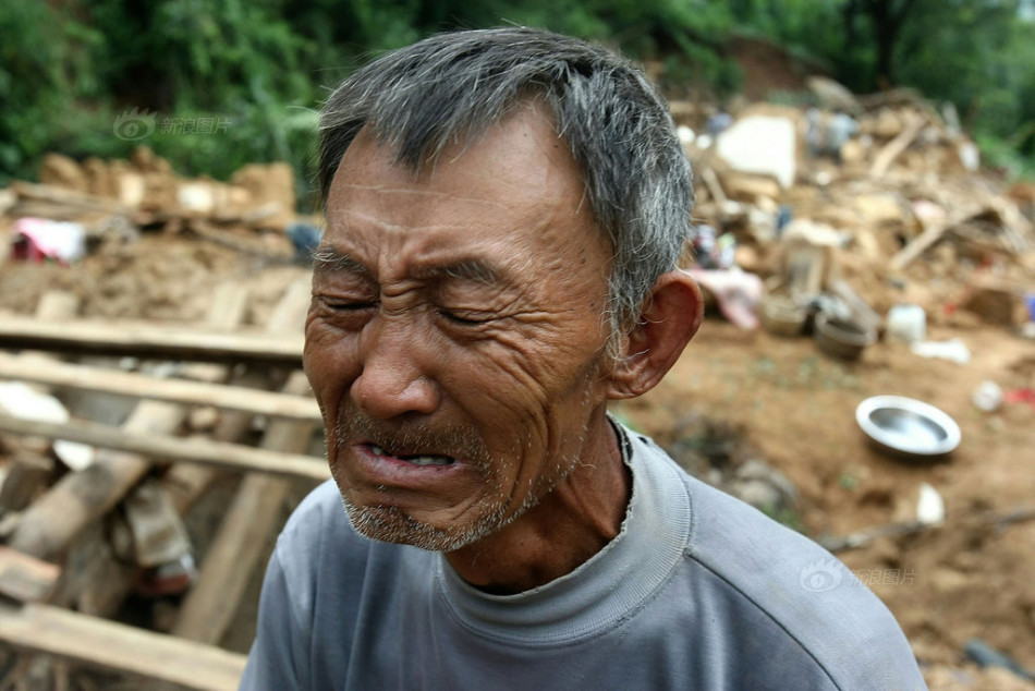 回家探亲姐妹两家六口殒命