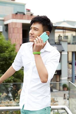 D:\003 pic\活动照片\2014.07.08-瑞丽（sony)--T - 副本\一人\新丝路石拓（男）\IMG_5517 副本.png