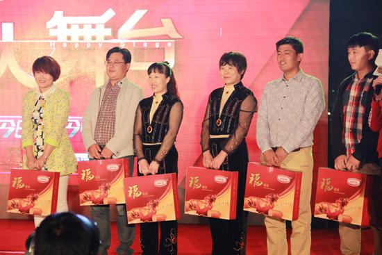 "美味波尼亚·欢乐大舞台"走进城阳