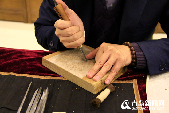 首发:百年荣宝斋登陆岛城 木版水印令人称奇 首发:百年荣宝斋登陆岛城 木版水印令人称奇