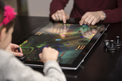 爱就这么任性 联想冬季促销温情开启