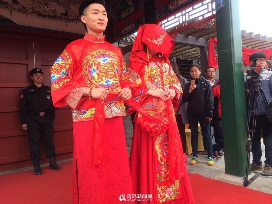 美景佳人 世博愿当婚礼殿堂