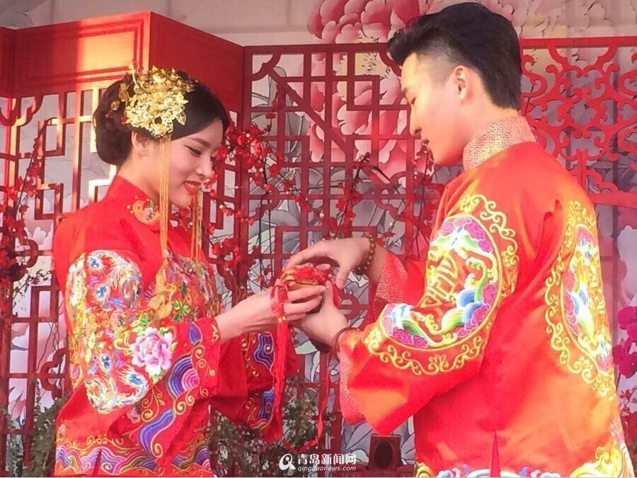 美景佳人 世博愿当婚礼殿堂 美景佳人 世博愿当婚礼殿堂