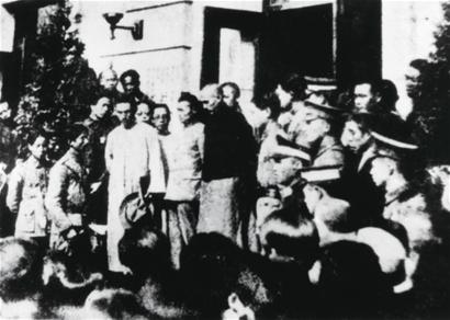 179名青岛学生赴南京请愿 掀起反日救国洪流