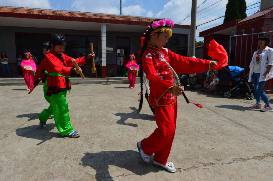 响起日月板胶东大鼓赋新声 响起日月板胶东大鼓赋新声