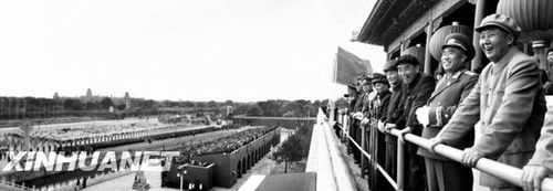 1955年国庆：实行军衔制 换装大阅兵