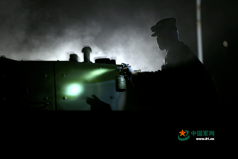 直击：阅兵村里的24小时