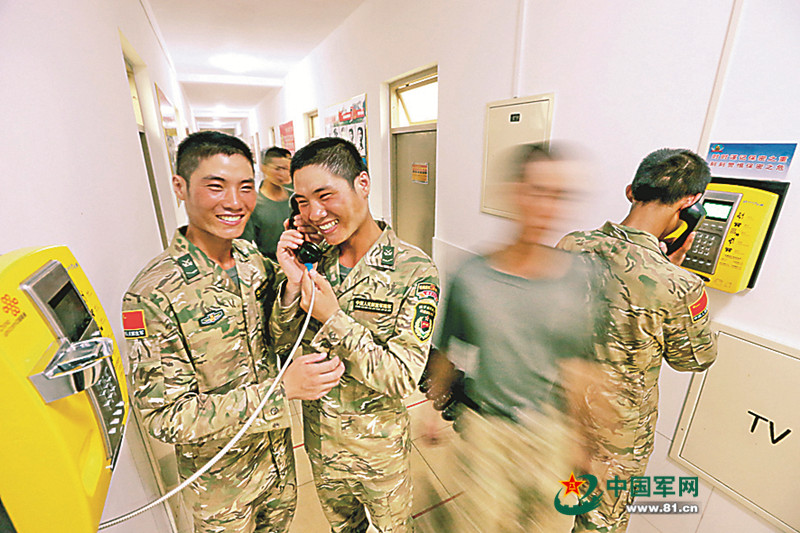 组图：走进阅兵训练基地