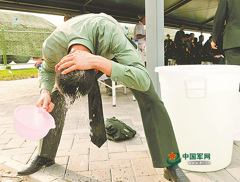 组图：走进阅兵训练基地