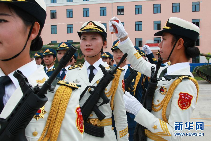 浓缩辉煌战史　传承英雄血脉——走进胜利日大阅兵徒步方队