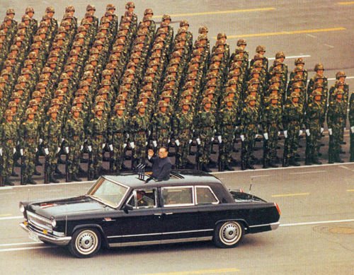 1999年国庆阅兵 中国与受阅方队一起迈向新世纪