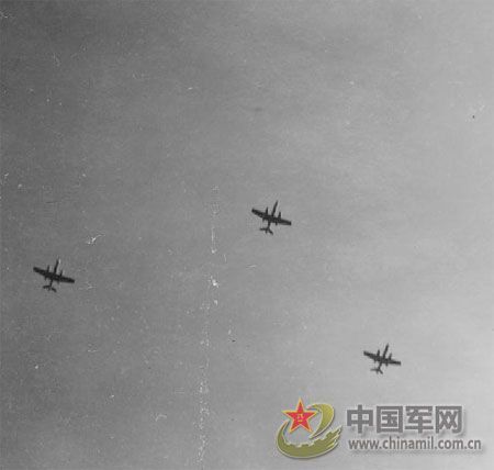 1955年国庆：实行军衔制 换装大阅兵