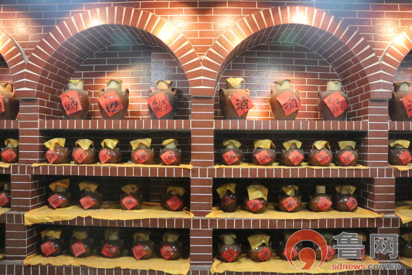 花冠集团：实实在在做人 认认真真酿酒