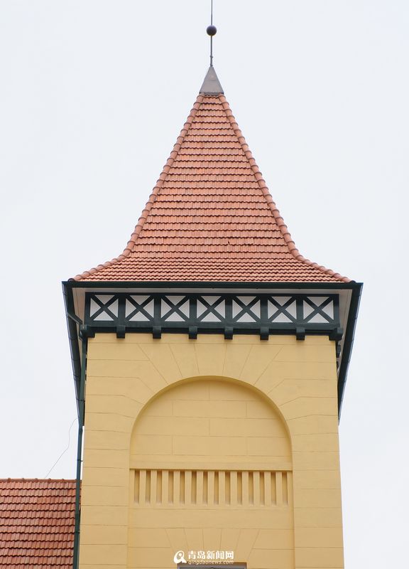 水兵俱乐部重塑尖顶