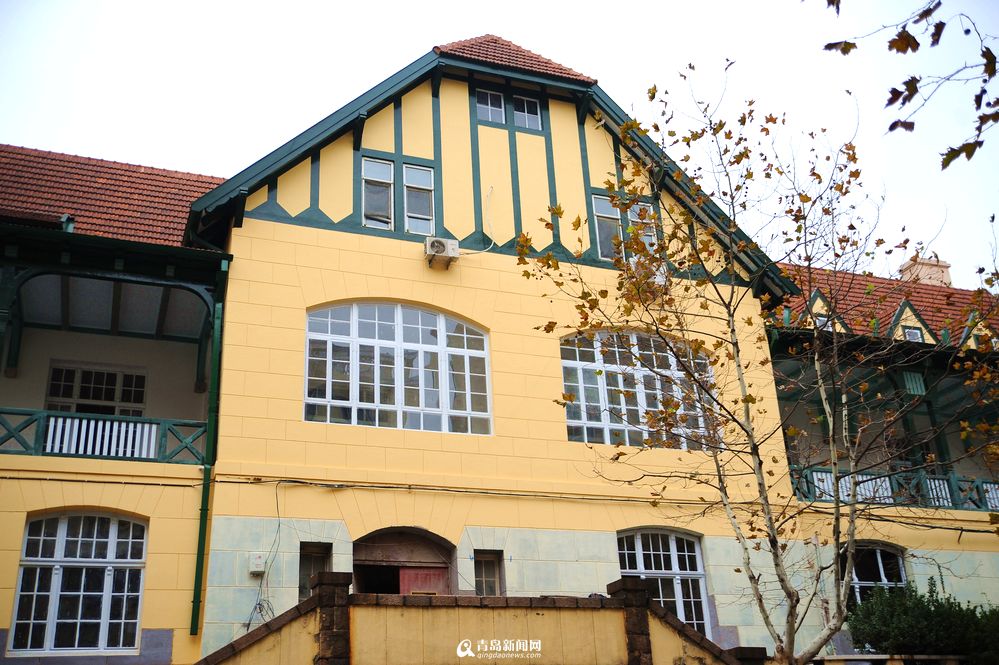 水兵俱乐部重塑尖顶