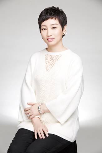 D:\!品牌中心\07.Company introduction\国美照片\杜总照片\2015-04-10杜总15466.jpg