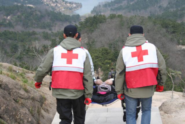 青岛红十字山海情救援队