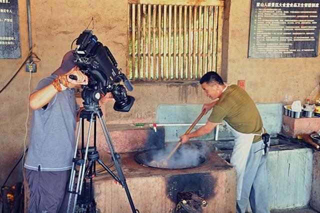 蒙山请你喝羊汤 和斯琴格日乐共唱《沂蒙山小调》