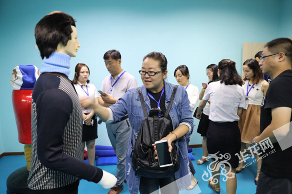 城市治理怎样才有成效 网媒记者行看重庆九龙坡的答案