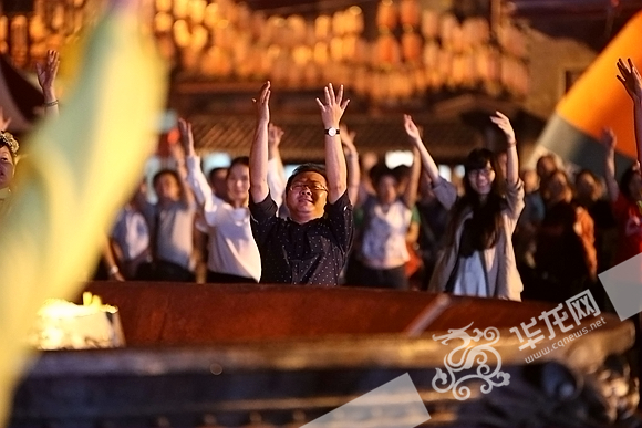 菩提山归来跳舞添寿 是什么让奥运冠军李雪芮点赞 菩提山归来跳舞添寿 是什么让奥运冠军李雪芮点赞