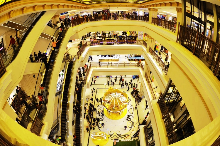 金鼎广场开业日逾千万 实体商业如何打破电商魔咒