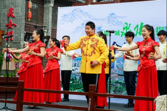 宽厚里响起快板声 2016全国网媒济南行启动