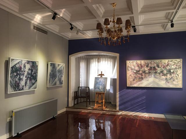 “心相·金晶个展”开幕 为岛城人带来视觉盛宴