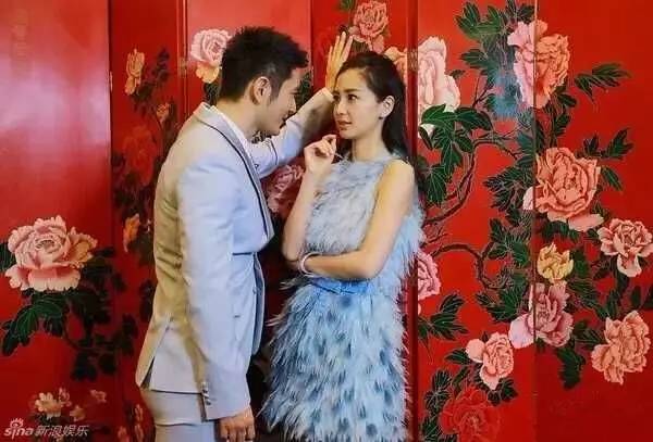 最新恭喜青岛小哥黄晓明当爸爸了angelababy今晨顺产生子