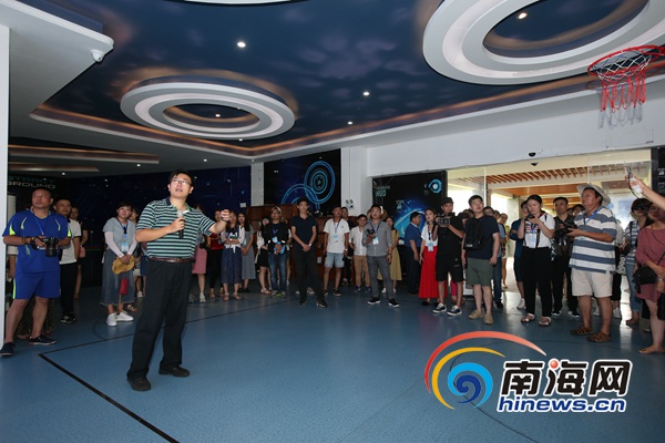 海口演丰互联网小镇筑巢引凤来 网媒记者赞前景无限