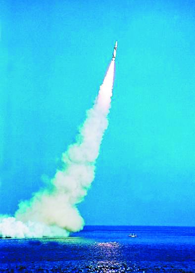 组建海军某潜艇基地：铸就共和国水下核盾牌