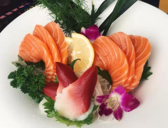 青岛可以吃遍世界美食8大餐厅推荐