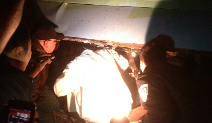 湖北一载22人大客车在荆州长江大桥上坠桥 湖北一载22人大客车在荆州长江大桥上坠桥