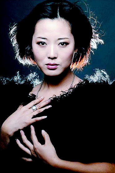 柳建伟,刘之冰,王茜华,黄海波,曹力和严晓频等演员在剧中均有精彩表演