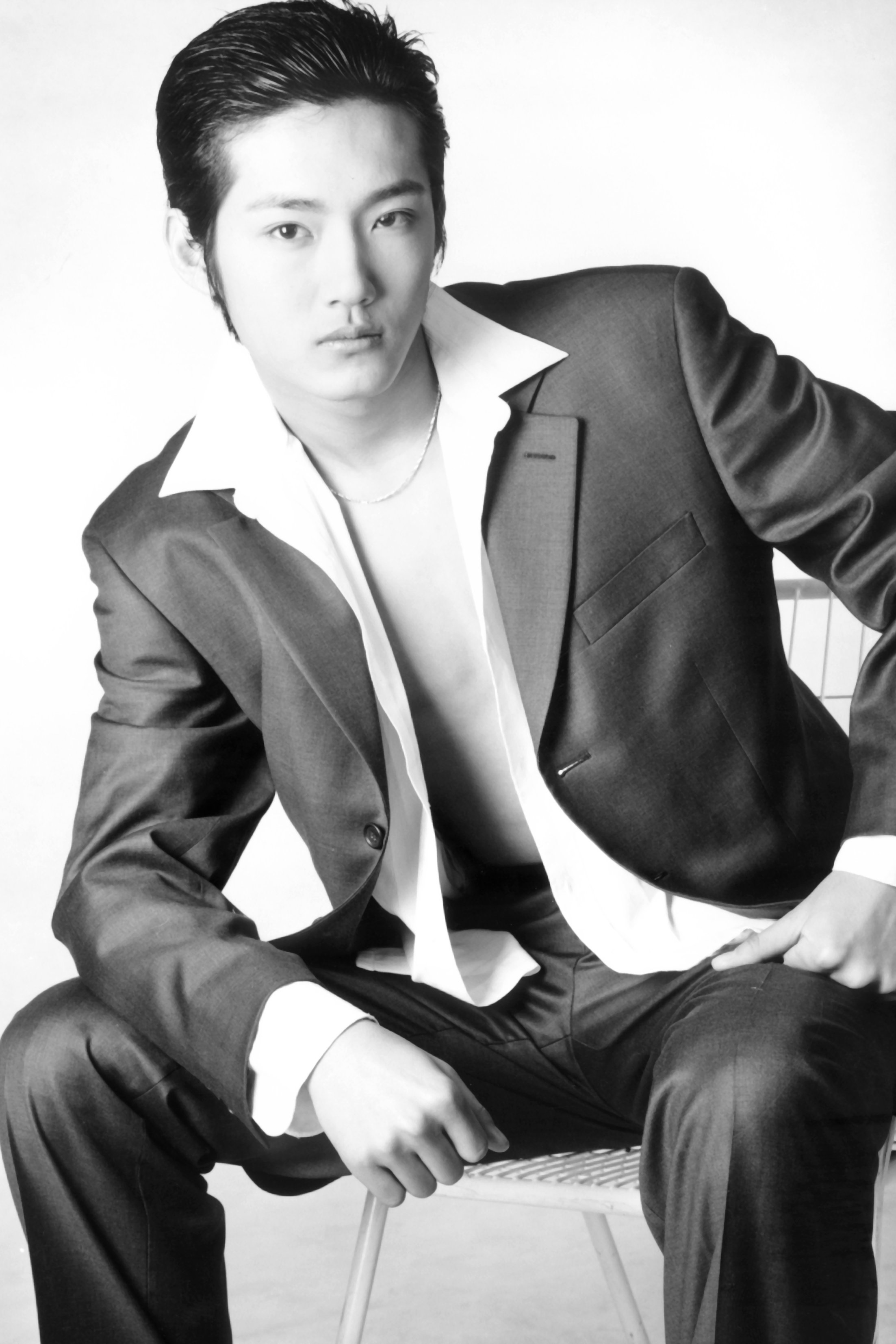 夏日里的春天剧情,夏日里的春天哈一下