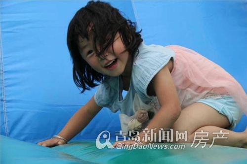 十里金滩给孩子一个快乐的童年