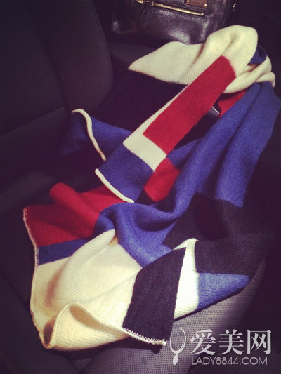  4个搭配秘笈 简单基本款也能穿出新意象 