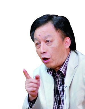 易中天警告余秋雨别